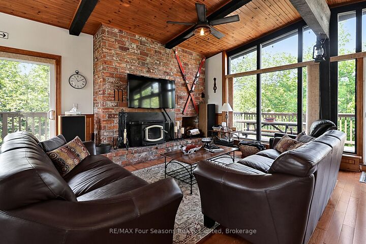 Property Photo:  121 Birch View Trail  ON L9Y 0M1 