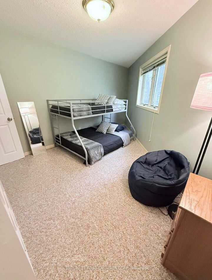 Property Photo:  463 Eckford Avenue  ON N0H 2L0 