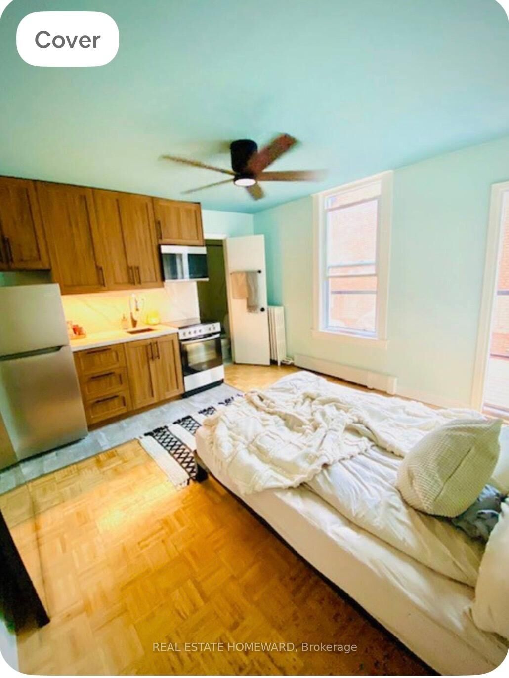Property Photo:  426 Markham Street B2  ON M6G 2L2 