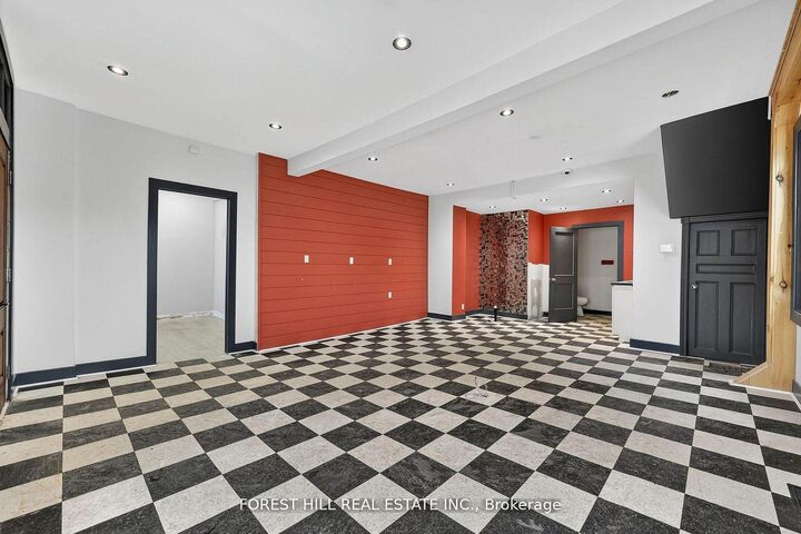 Property Photo:  89 Toronto Street  ON L4N 1V1 