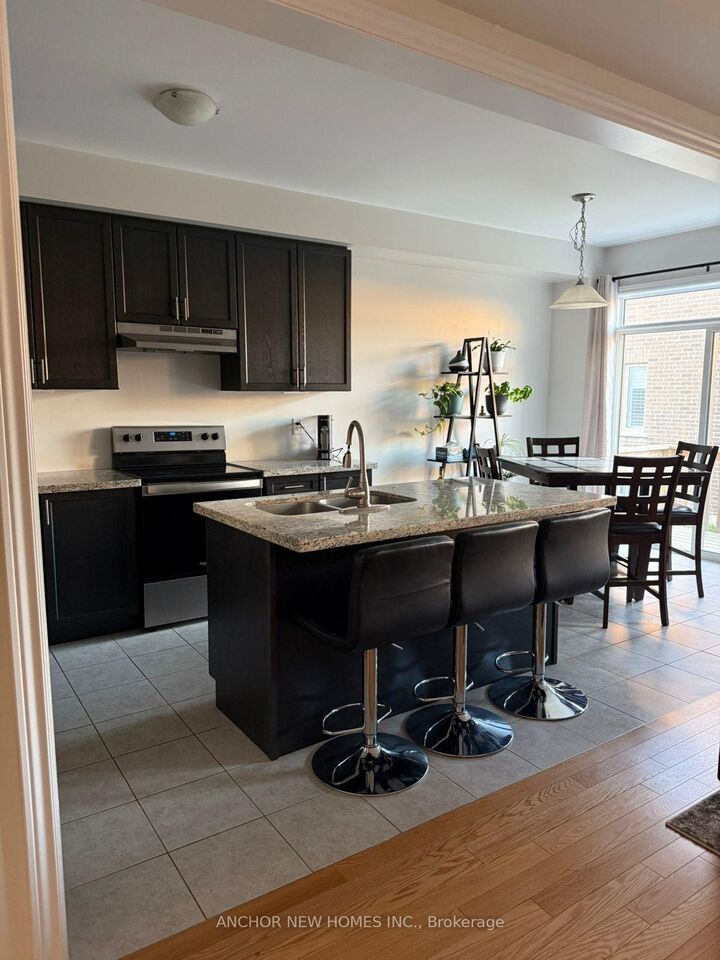 Property Photo:  36 Horizon Avenue  ON L0A 1G0 