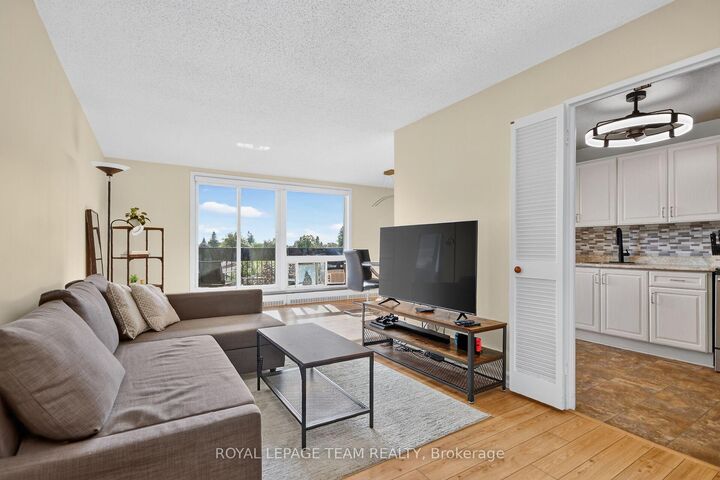 Property Photo: 1505 Baseline Road 412 ON K2C 3L4