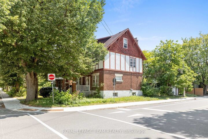 Property Photo:  101 Grosvenor Avenue  ON K1S 4S8 