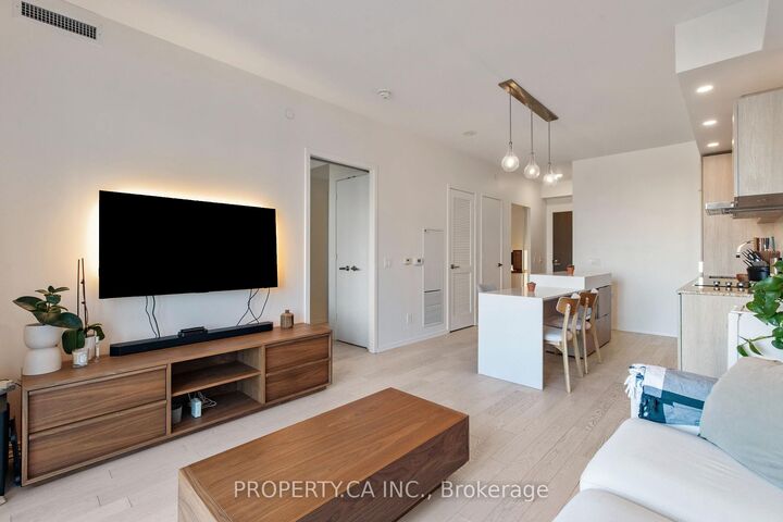 12 Bonnycastle Street 710 — photo 1
