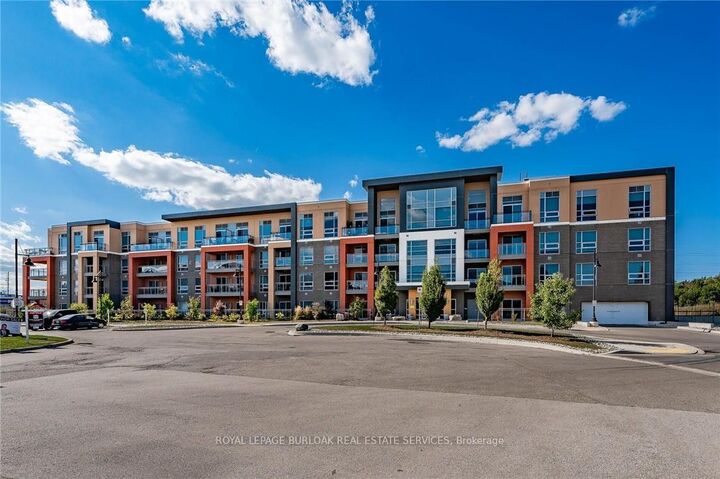 Property Photo:  4040 Upper Middle Road 106  ON L7M 0H2 