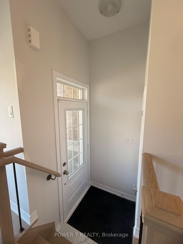 Property Photo:  583 White's Hill Avenue  ON L6B 1N9 