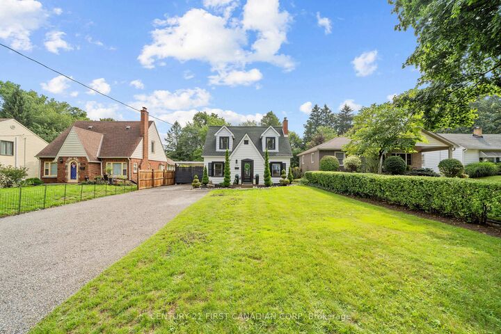 Property Photo:  378 Byron Boulevard  ON N6K 2L7 