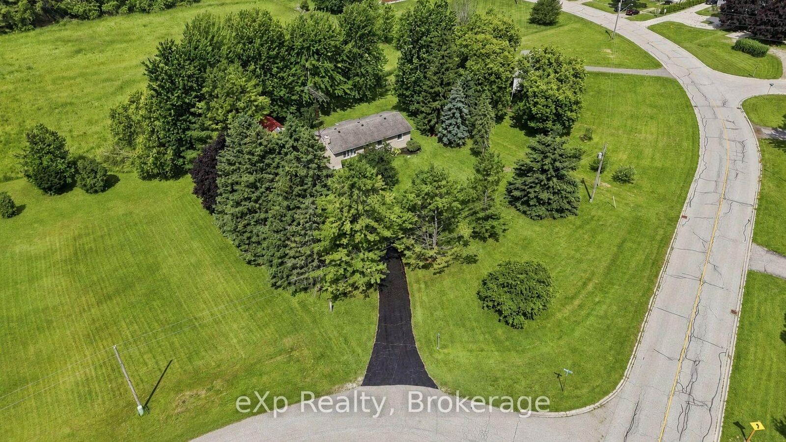 Property Photo:  313 Bruce 15 Road  ON N0G 1J0 
