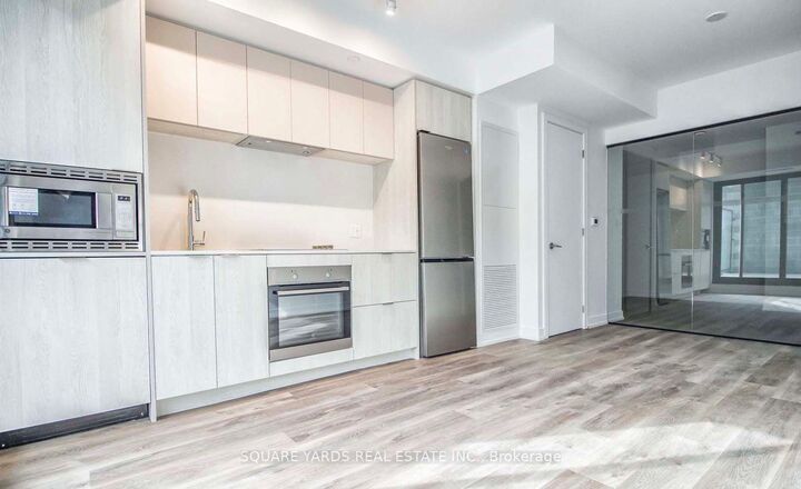 Property Photo:  1 Jarvis Street 304  ON L9R 0A8 