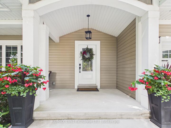 Property Photo:  7 McGill Street  ON N0G 2R0 
