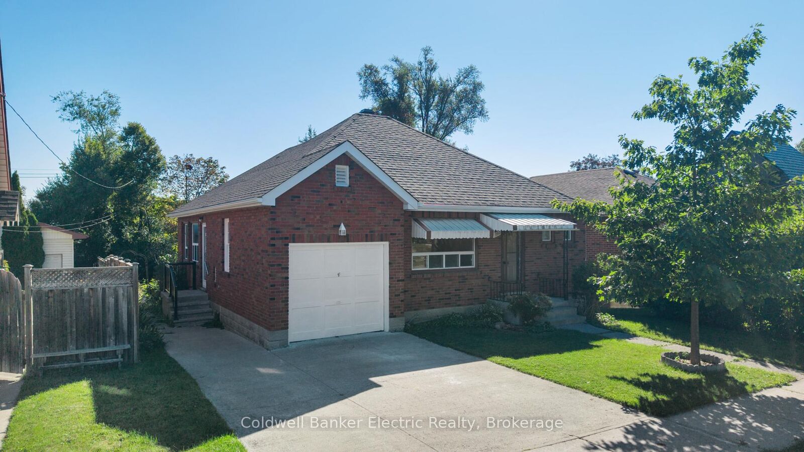 Property Photo:  792 Curtis Road  ON K9H 2E7 