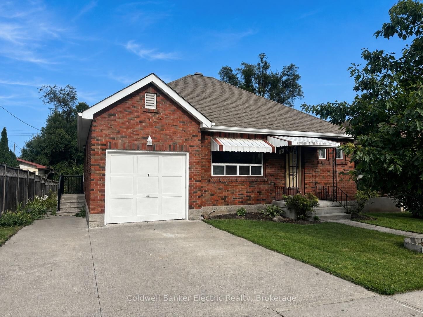 Property Photo:  792 Curtis Road  ON K9H 2E7 