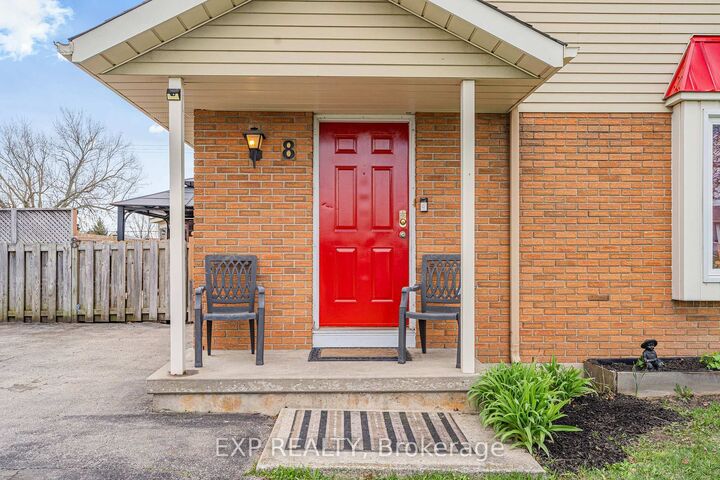 Property Photo:  8 Abbott Lane  ON N0A 1E0 