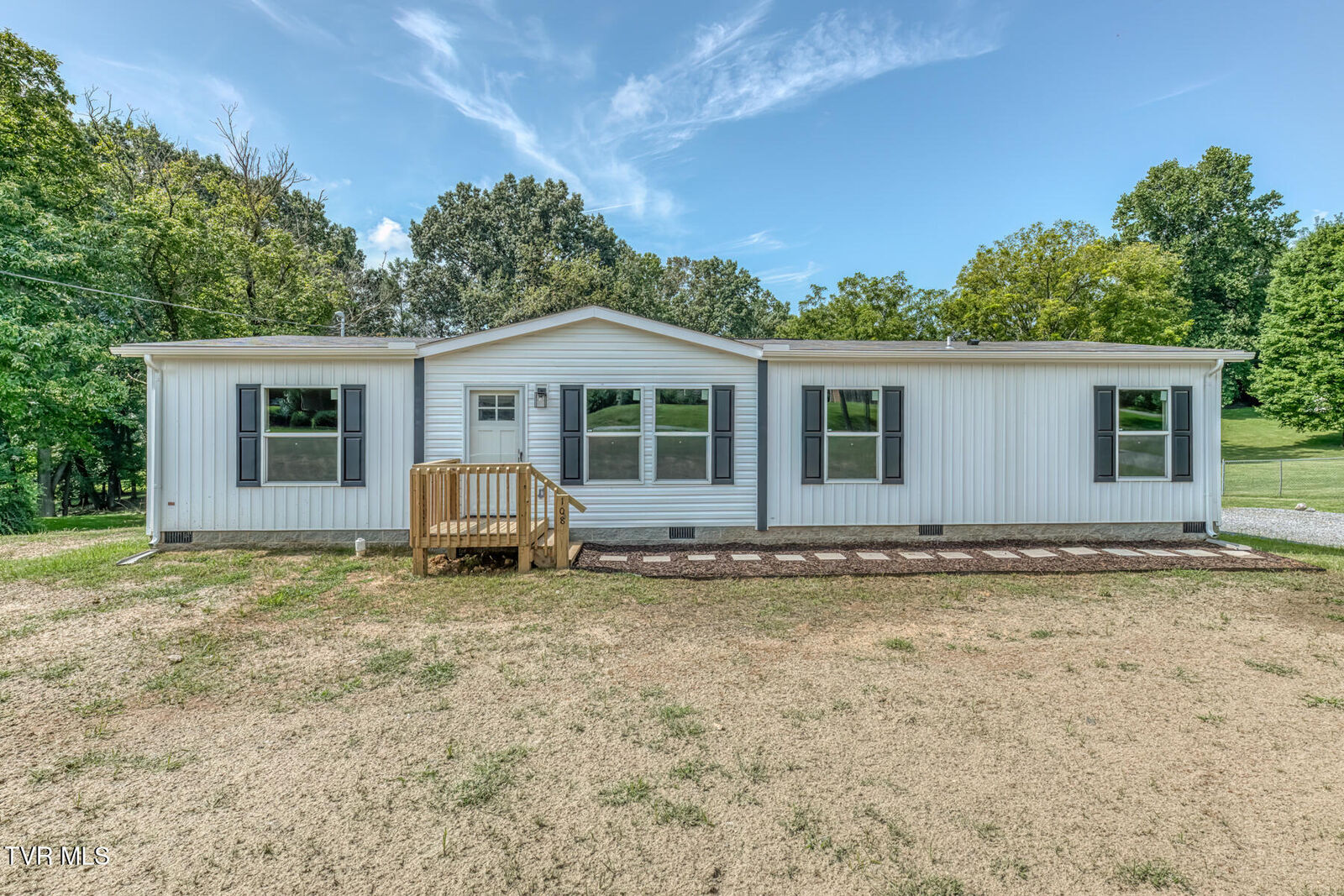 Property Photo:  108 Hemlock Lane  TN 37620 