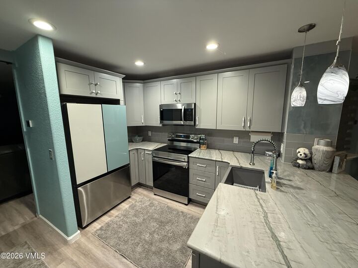 Property Photo: 63 Christian Court CO 81631