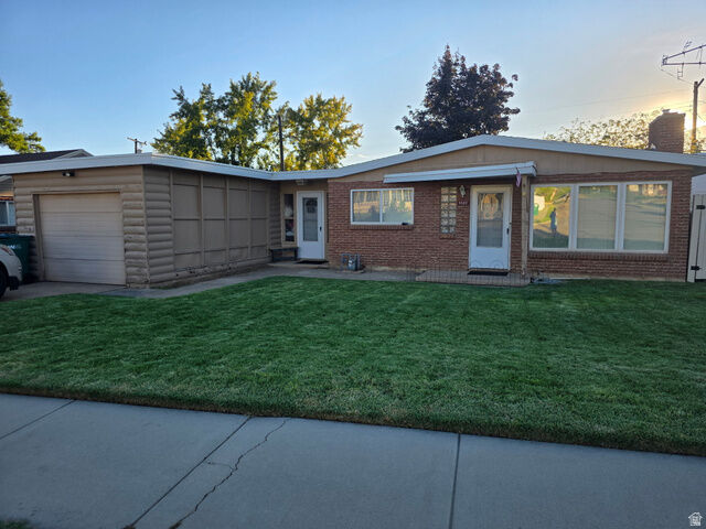 Property Photo:  5507 S 2425 W  UT 84067 