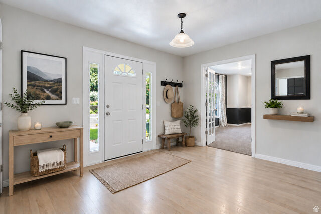 Property Photo: 1069 N Sage Dr UT 84062