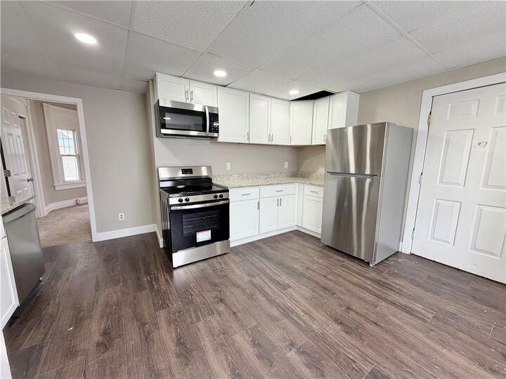 Property Photo: 219 E Wallace Ave 1 PA 16101