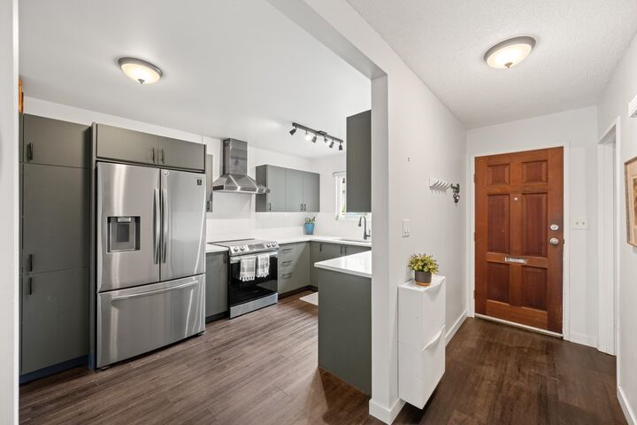 Property Photo:  5019 57 Street  BC V4K 3E7 