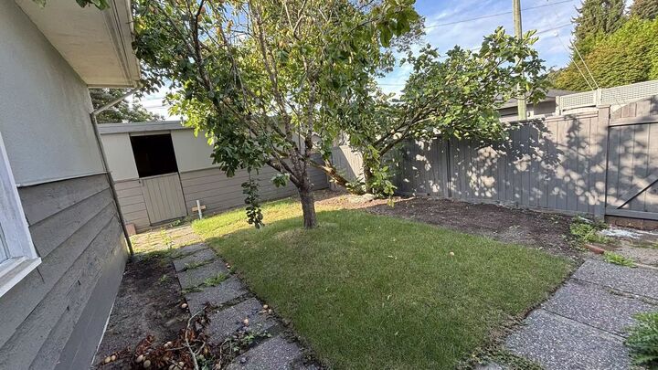 Property Photo:  2166 W 54th Avenue  BC V6P 1P8 