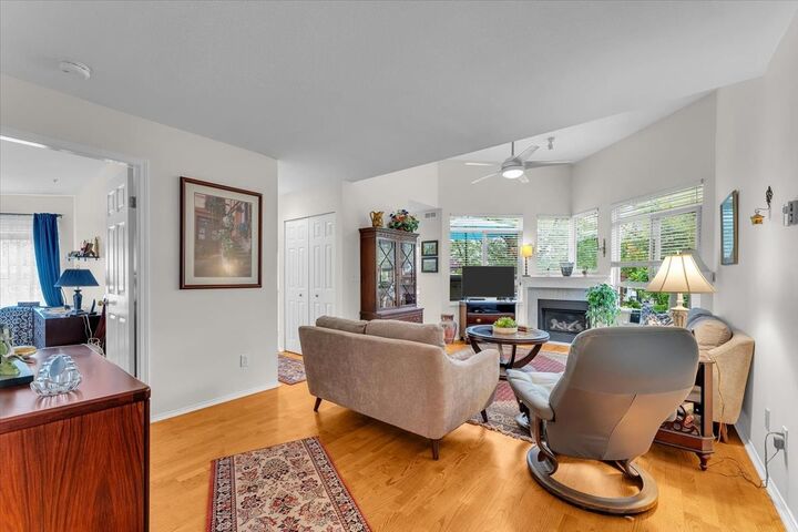 Property Photo:  128 W 8th Street 314  BC V7M 3M1 