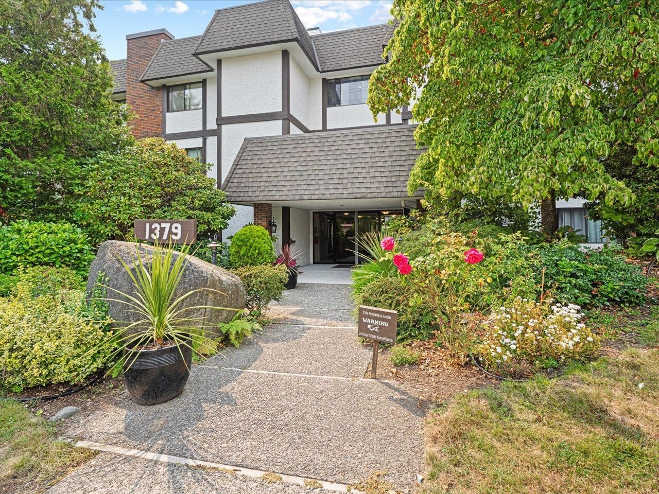 Property Photo:  1379 Merklin Street 201  BC V4B 4C2 