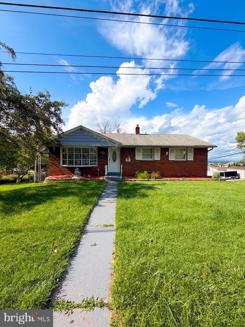 Property Photo: 849 E Union PA 18109