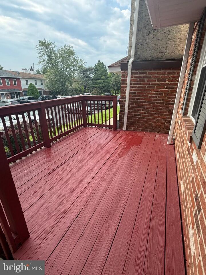 Property Photo:  1309 Whitpain Hls  PA 19422 