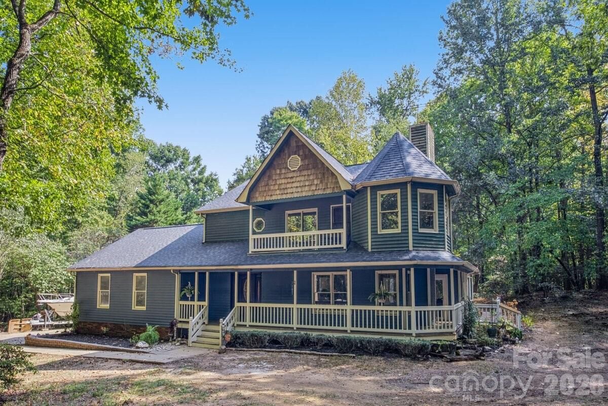 Property Photo: 2703 Blythe Road NC 28173