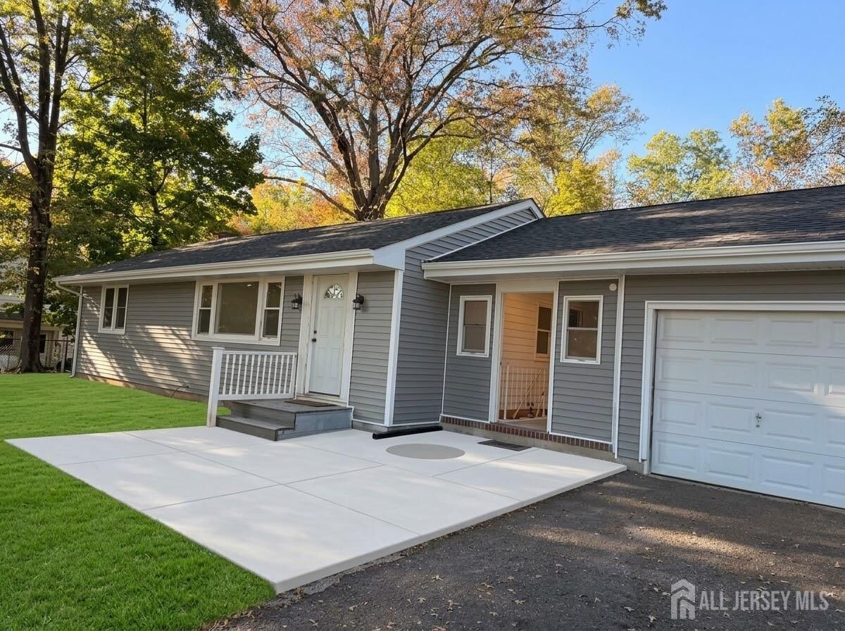 Property Photo:  34 Lake Way  NJ 08854 
