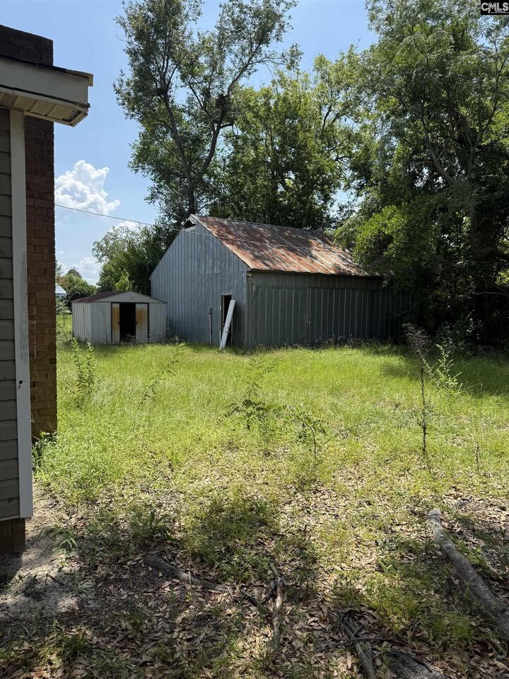 Property Photo:  221 Magnice  SC 29053 