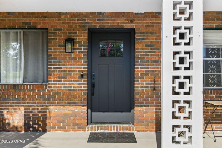 Property Photo:  2805 Airport Road  FL 32405 