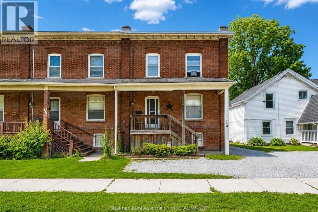 Property Photo:  146 Grand Avenue East  ON N7L 1W2 