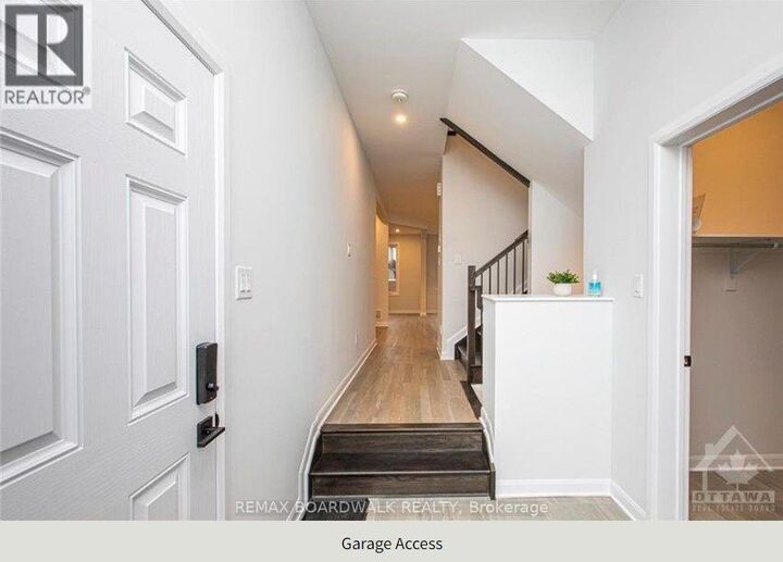 Property Photo:  140 Shallow Pond Place North  ON K4A 5N9 