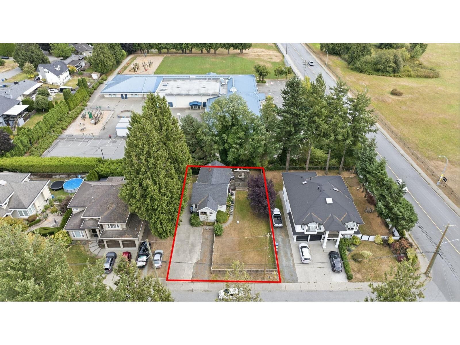 Property Photo:  1624 Jackson Street  BC V2S 8B4 