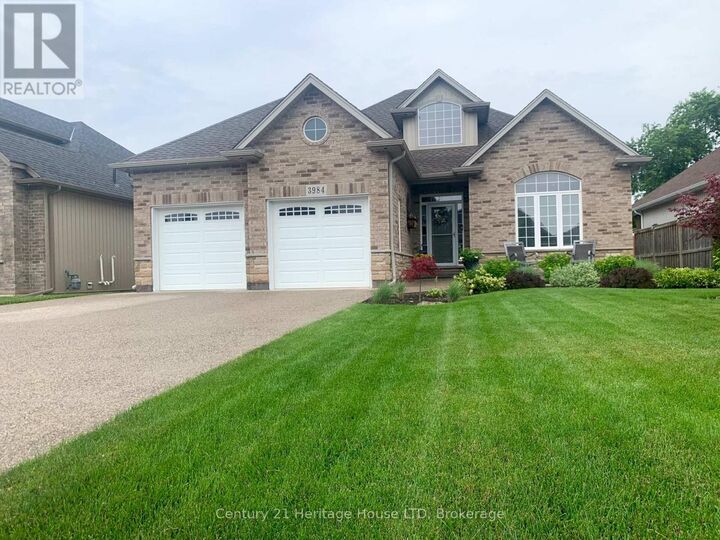 Property Photo:  3984 Village Creek Drive  ON L0S 1S0 
