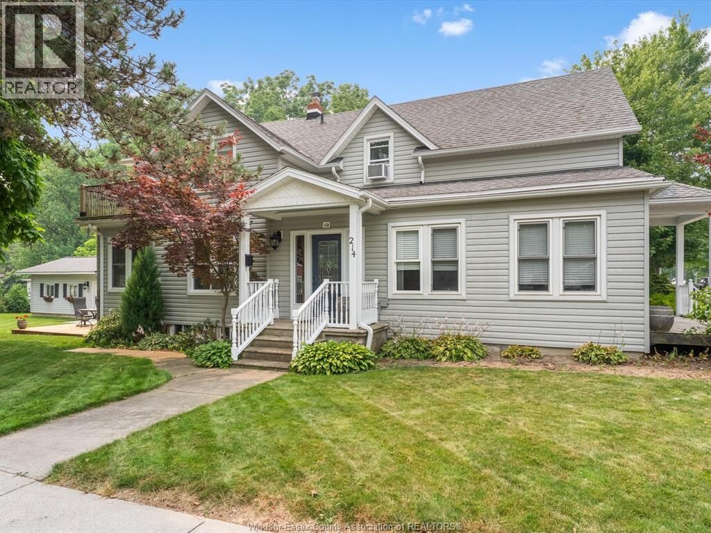Property Photo:  214 Division Street South  ON N9Y 1R4 