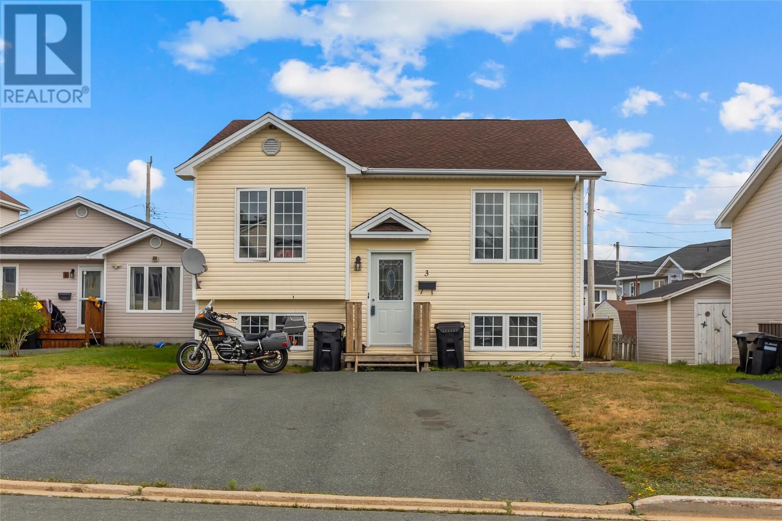 Property Photo:  3 Caprea Place  NL A1E 6G7 