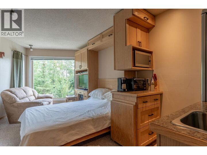 Property Photo:  5375 Big White Road 118  BC V1P 1P3 