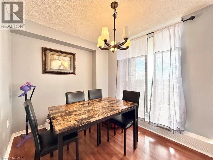 Property Photo:  2900 Battleford Road 1013  ON L5N 2V9 