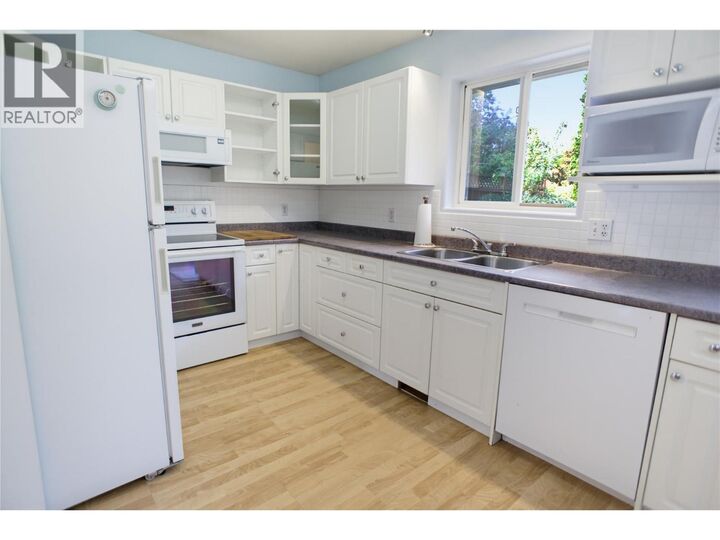 Property Photo:  369 Coyote Drive  BC V2C 6T8 