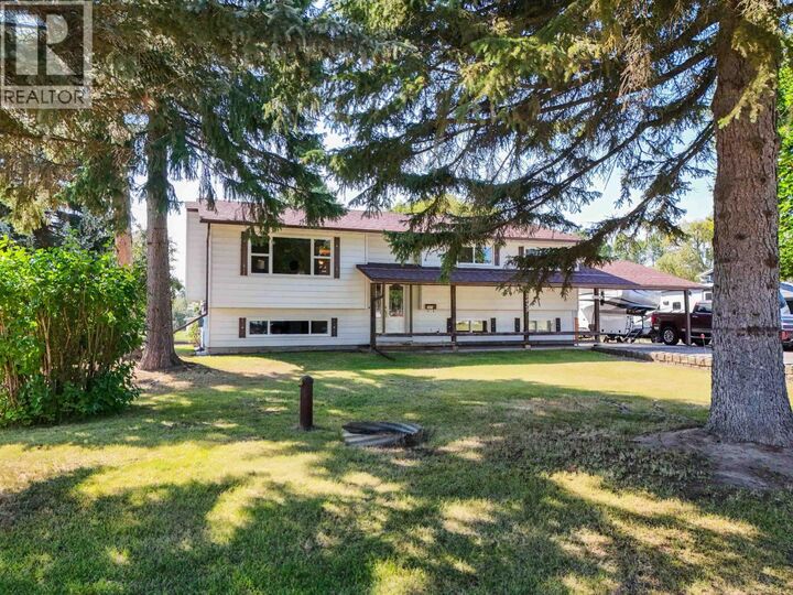 Property Photo:  2439 Ferguson Street  BC V2J 4W3 