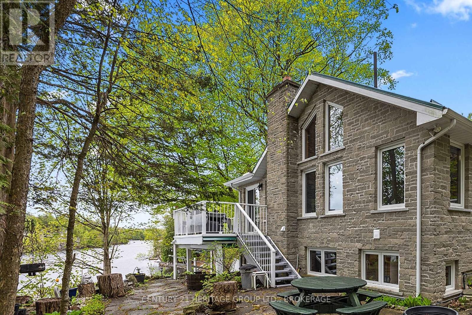 Property Photo: 8126 Perth Road ON K0H 2L0