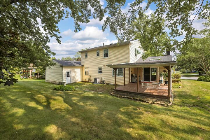 Property Photo: 2056 Devon Lane PA 16509