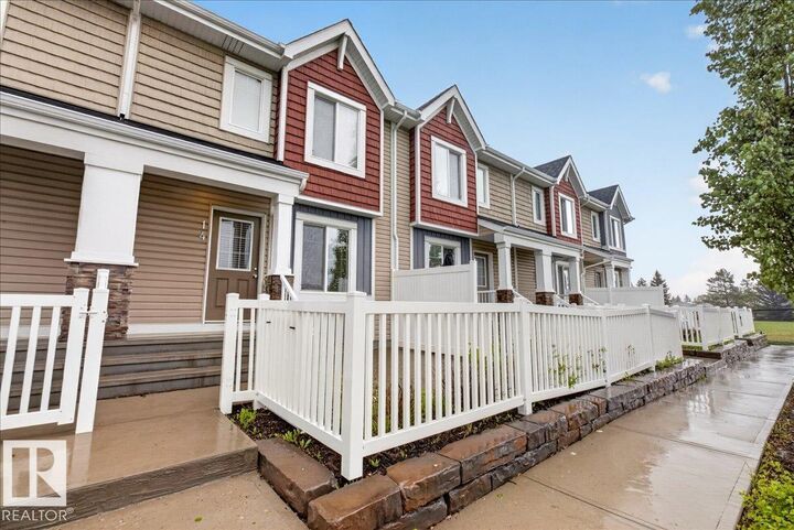 Property Photo:  1508 105 Street NW 14  AB T6J 5R8 