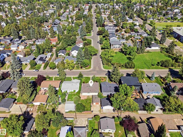 Property Photo:  14603 88 Avenue NW  AB T5R 4J7 