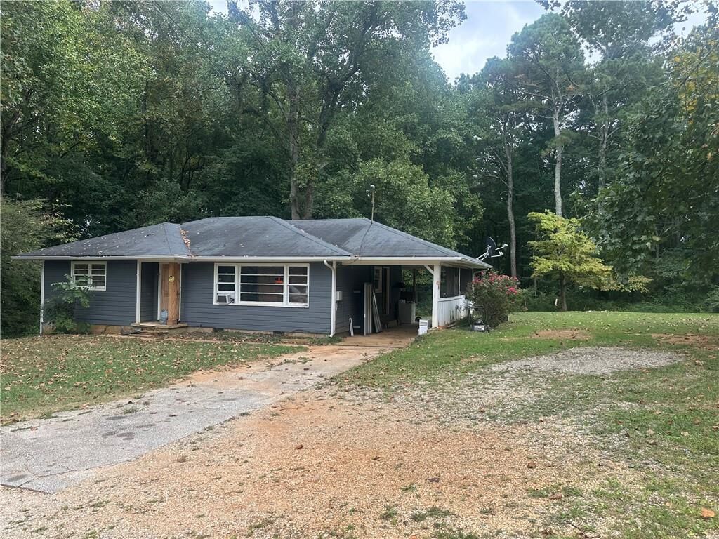 Property Photo:  35 Collins Road  GA 30143 