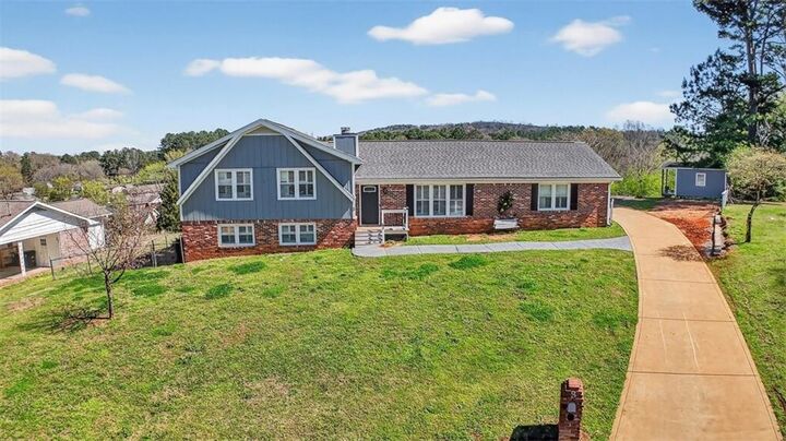 Property Photo:  3 Berkshire Lane NE  GA 30161 
