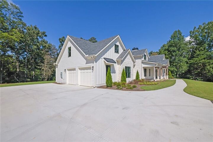 Property Photo: 255 Clear Creek Preserve Way GA 30536