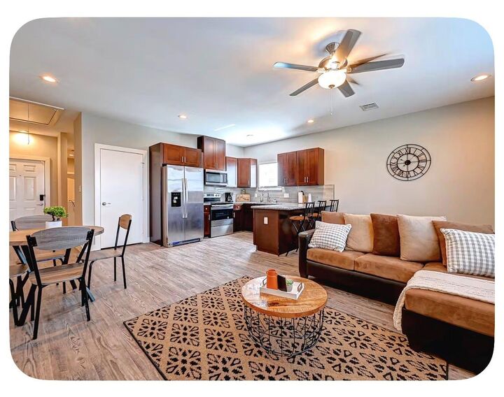 Property Photo: 3241 Dixie Drive TX 77021
